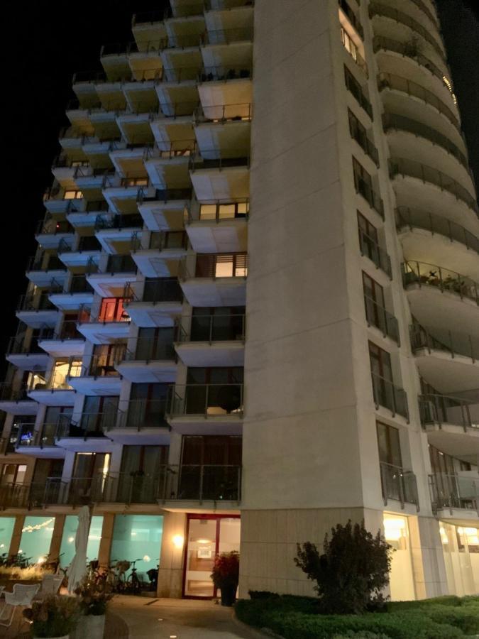 City View Wellness Apartment Swim&Steam&Relax Krakow Exterior photo